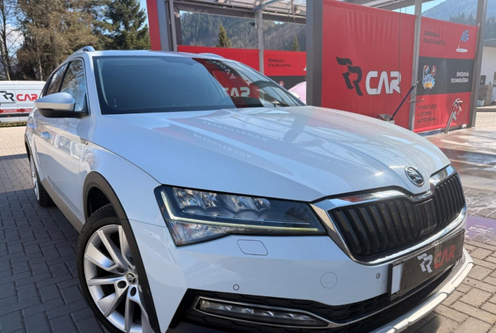 Škoda Superb Combi 2.0 TDI SCR Scout 4x4 DSG